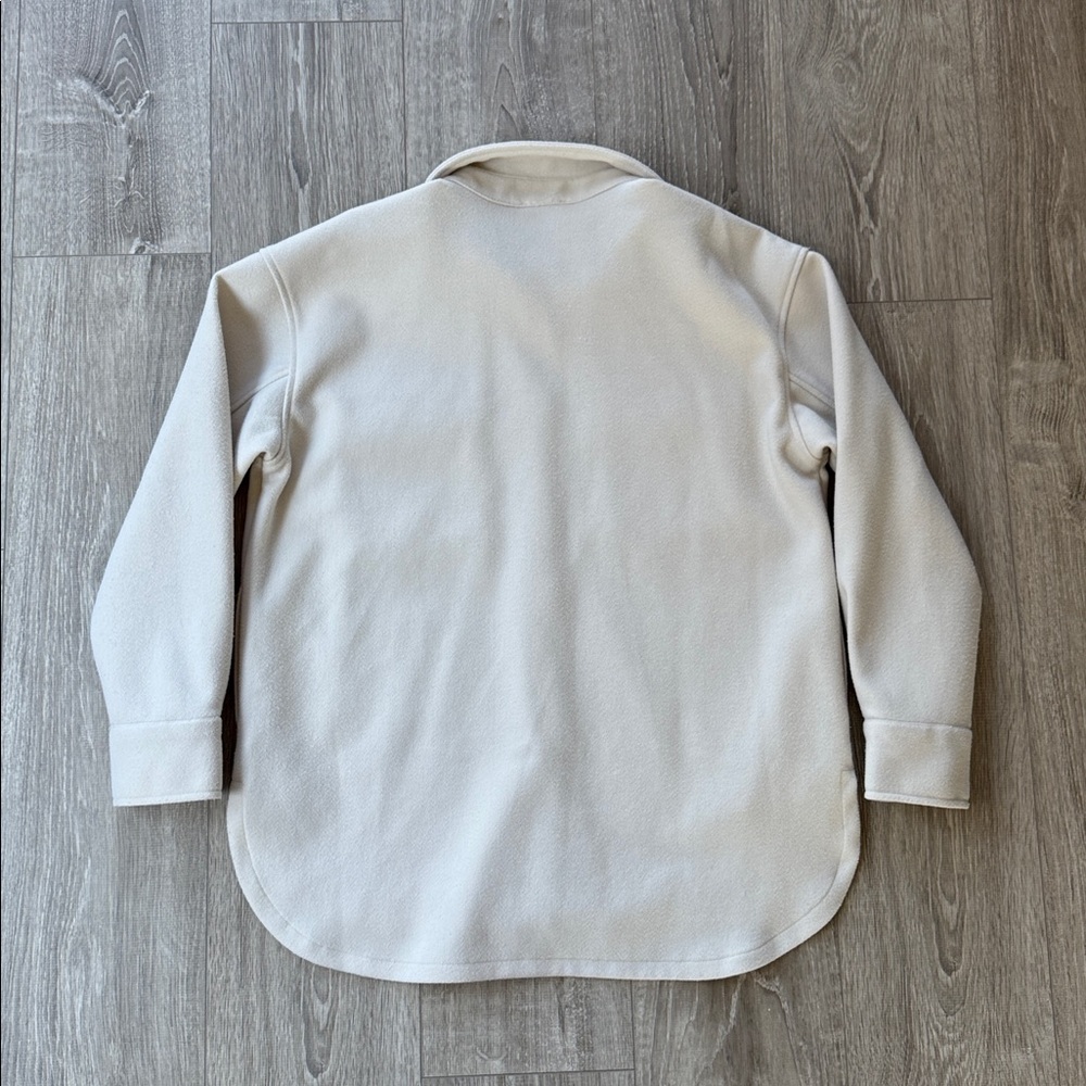 NEW Oversized Shacket - Picture 7 of 9